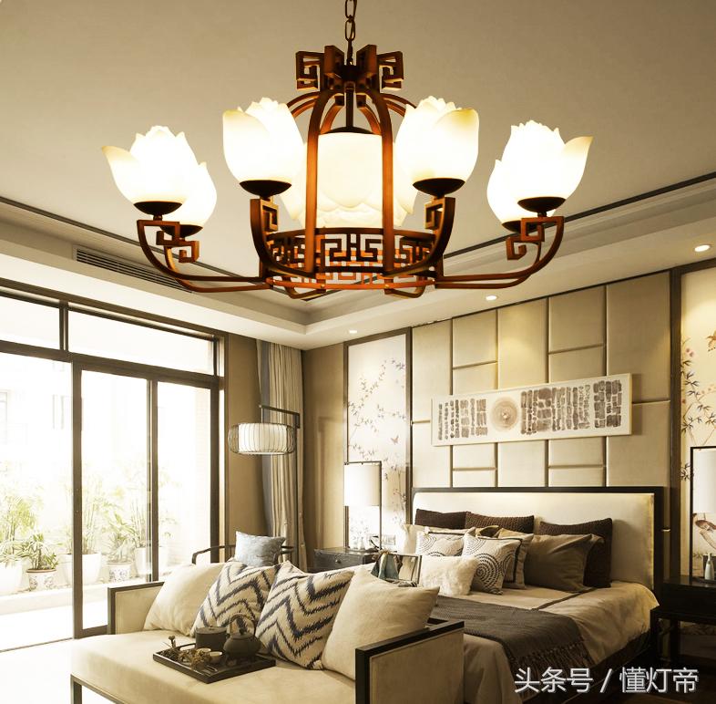 家里灯具上都是脏东西怎么清洁,灯具的日常清洁与养护