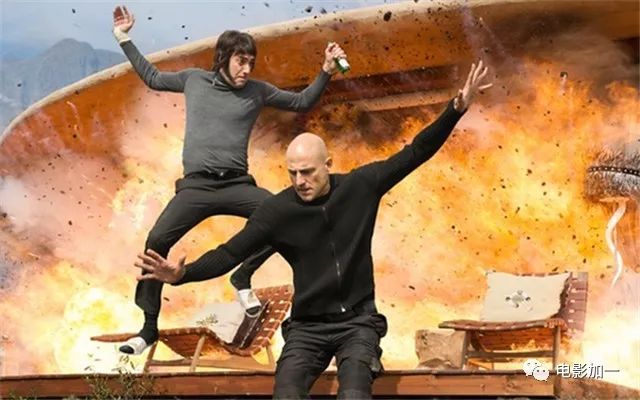 人能钻进大象体内？超贱超污超搞笑，不能让我一个人瞎