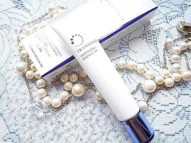 夏日来之前要一白到底！这12款火遍日本代购圈的精华赶紧囤起来！