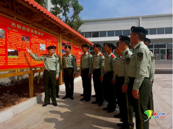 做红色传人弘扬雷锋精神,做红军传人