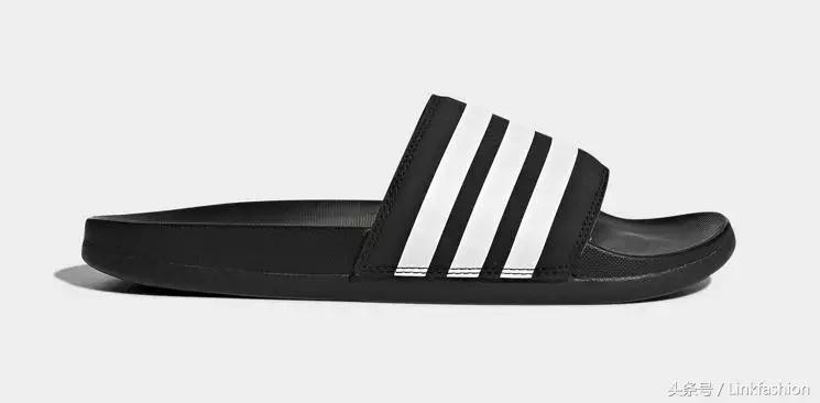 平底拖鞋太火热下面这几款最时髦,又百搭又舒服的拖鞋