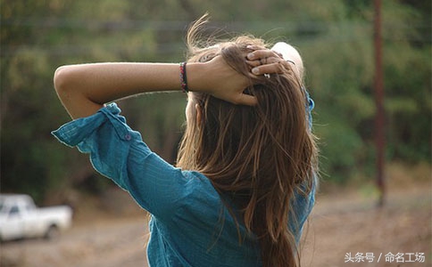 高端大气的白姓女孩名字,2019胡姓女孩名字大全