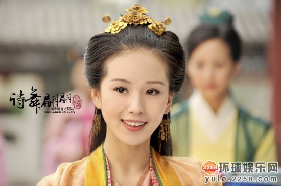 杨钰莹和伊能静谁看起来年轻,杨钰莹刘亦菲声音很像