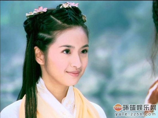 杨钰莹和伊能静谁漂亮,伊能静和杨钰莹不老女神