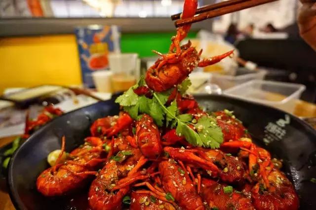 成都龙虾最好吃的地方,五一成都必吃网红龙虾馆推荐