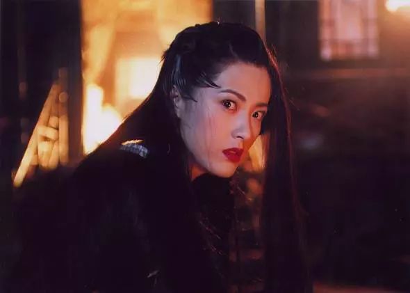 王祖贤聂小倩爱情故事,聊斋王祖贤的女人