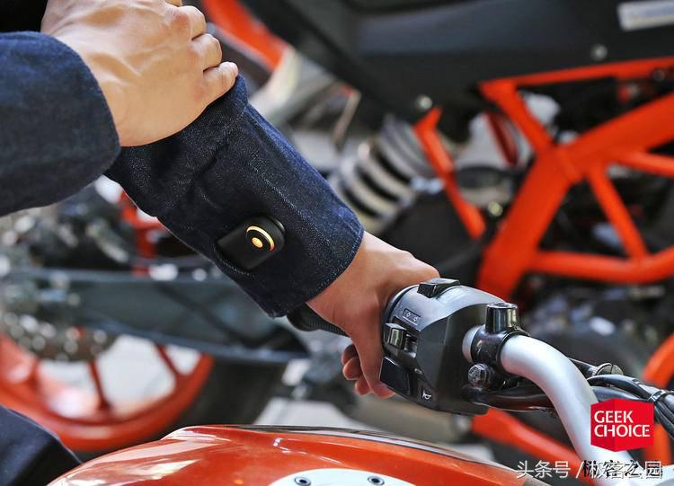 李维斯智能夹克,李维斯1000左右的牛仔夹克