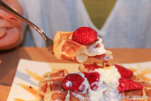 网红茶饮的鼻祖级大佬来熙地港啦，还有买一赠一！