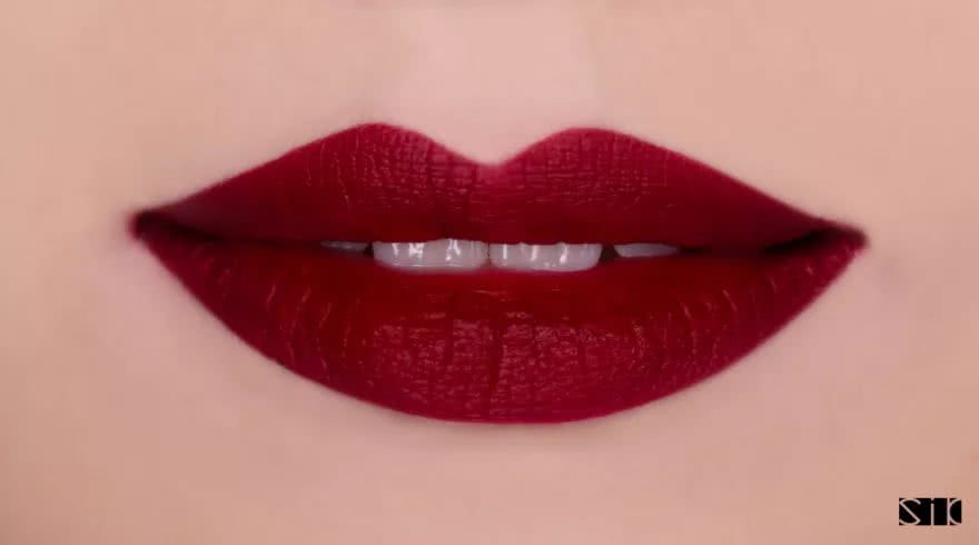 这个牌子出什么都火到断货,女生必须入一个