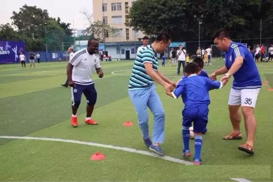 2018“今金贷”杯广州亲子足球嘉年华报名了！