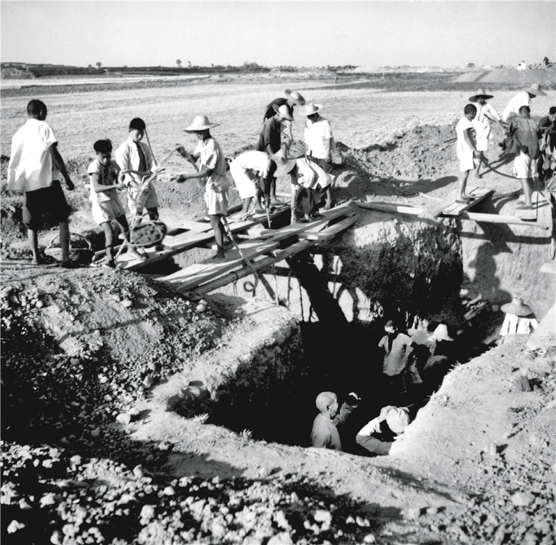 沈从文的后半生书籍,沈从文的后半生与中国服饰史研究