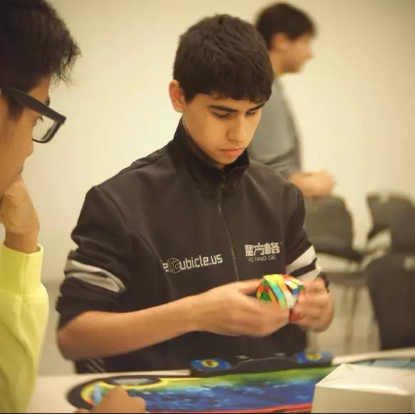 33阶魔方还原教程,如何让魔方快速还原