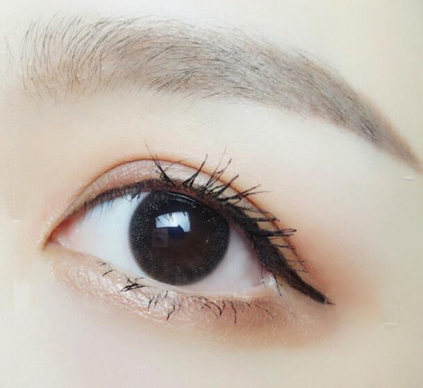 大眼无神适合什么美瞳,超好看又自然的美瞳