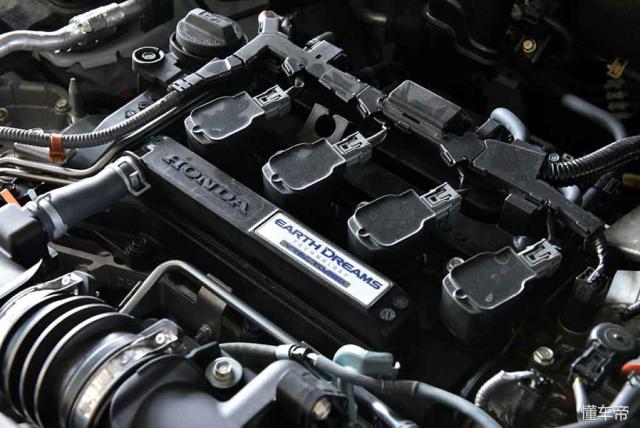 试驾本田雅阁最新款,2020款本田雅阁颜值逆天上市必火