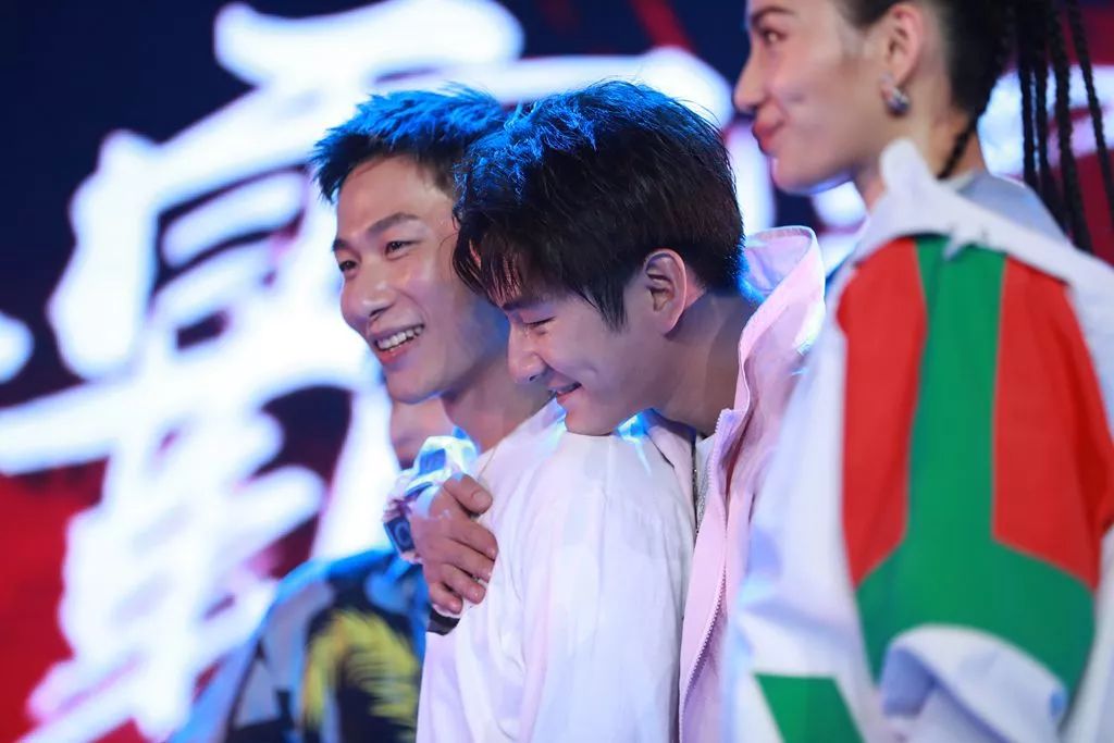 这就是街舞100进49韩宇battle,这就是街舞4抢位赛韩宇