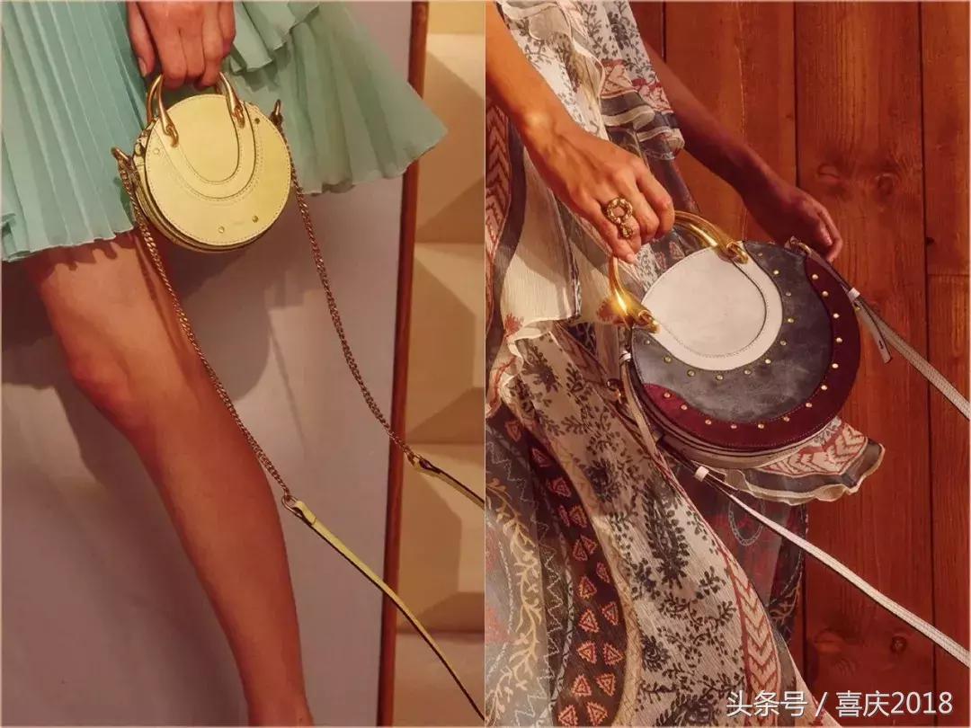 玫红色包包配什么颜色衣服好看,雾霾蓝包包配什么颜色衣服好看