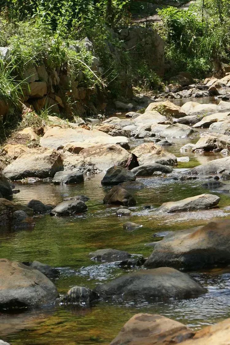 淄博淄川天晴湾户外唱歌,淄川龙泉天晴湾风景区