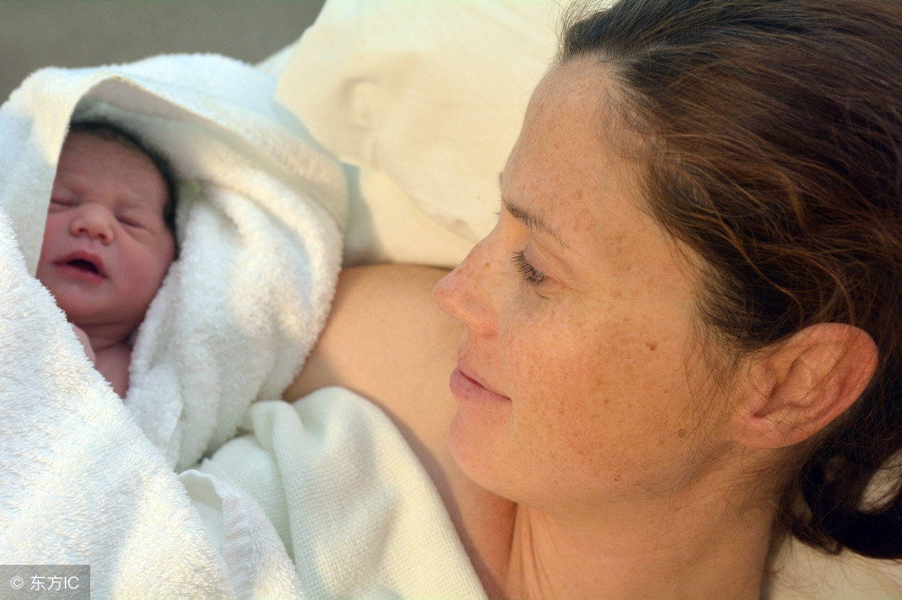 会阴撕裂伤口缝针的线会吸收吗,会阴撕裂缝针又裂开怎么办