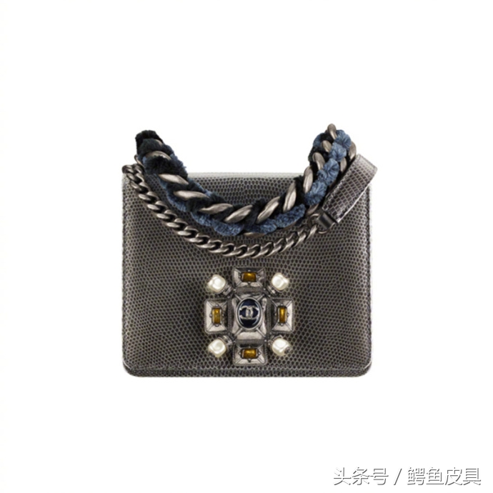 香奈儿是高奢还是顶奢啊,香奈儿也掩盖不住你的俗气