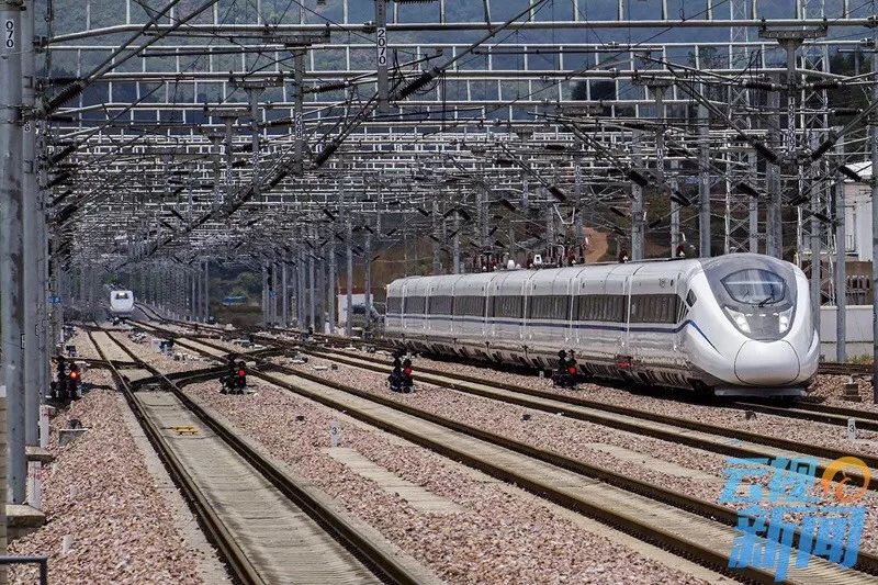 云南昆明大理6天5晚,从大理出发昆明7点31分