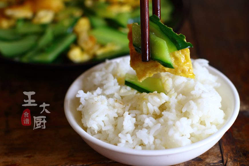 黄瓜炒鸡蛋最常见的家常做法,黄瓜炒鸡蛋最简单的做法