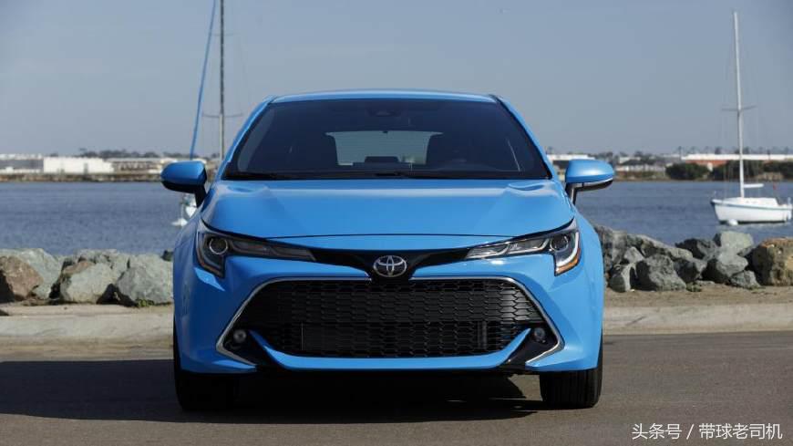 丰田新款卡罗拉两厢版实拍,2022款丰田卡罗拉两厢