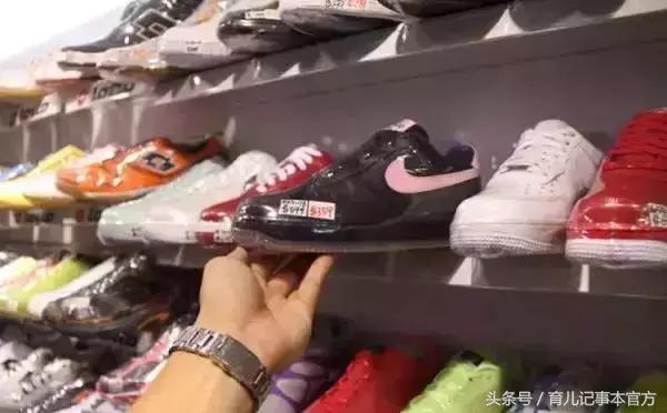 深圳查获近19万瓶假冒化妆品,警方查获数百万假化妆品