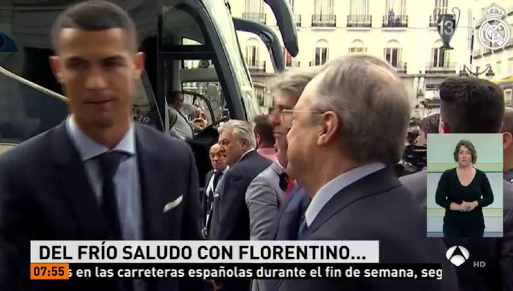 两队同时获得冠军,皇马勇夺欧冠三连回放