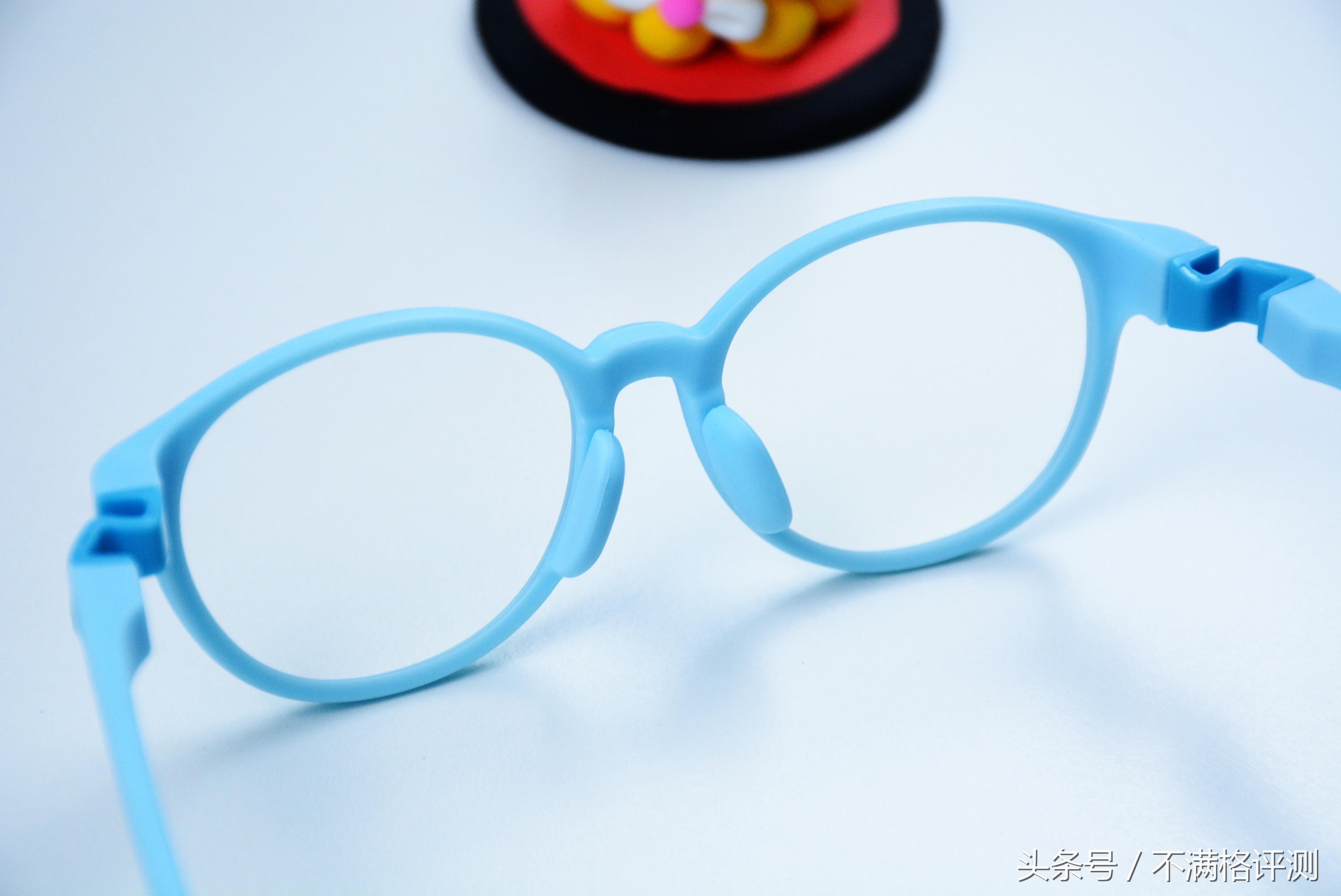 评测丨走心家长看过来！别让孩子戴上近视镜