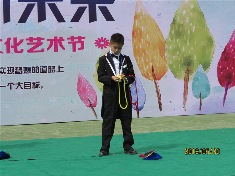 秦都中学26届校园文化艺术节,北城路小学庆六一文艺展演报道