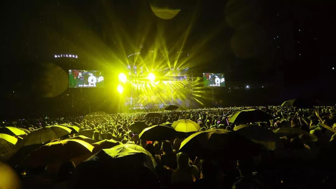 *票开**丨上半年最后一次长假，去上海见他们……