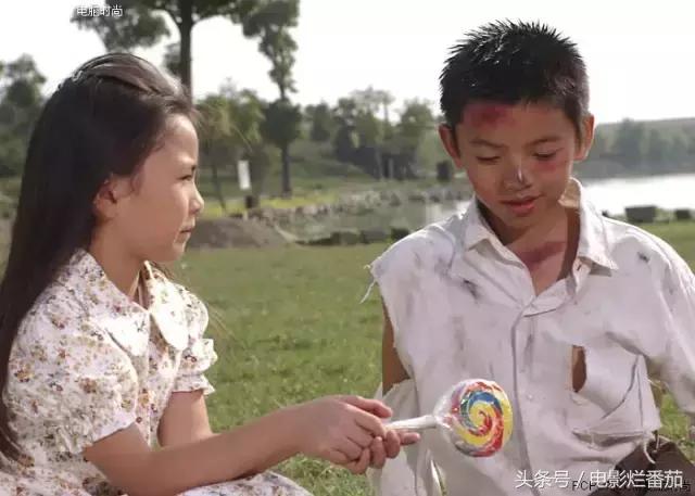 这个痴心光复门派的疯子，不就是照着周星驰的故事写的吗！