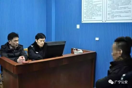 男子践踏烈士墓被处罚,男子辱国旗被拘留后续