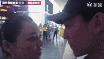 认识5分钟就壁咚亲亲……偶像剧编剧们学习一下这个街头配对节目！