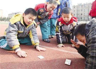 六一回忆一下小时候的游戏,回忆童年时农村孩子玩过的游戏