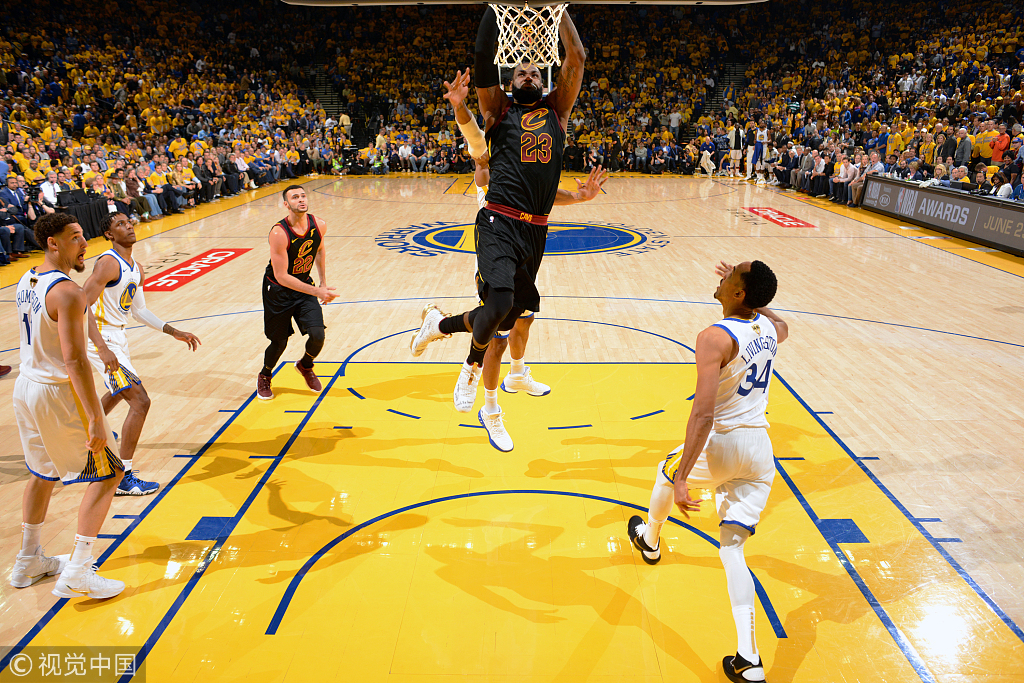 詹皇砍16分难耐失误11次,勒布朗詹姆斯打爆多少人