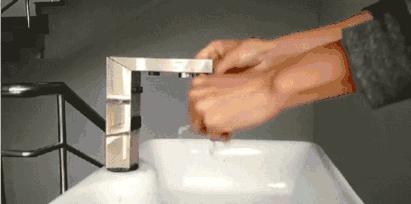 误吞枣核医生自救,医生误吞枣核成功自救