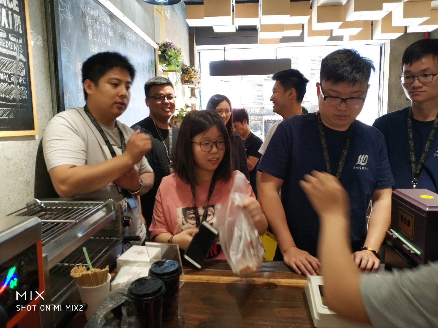 大众餐饮成中流砥柱科学队长炸鸡也开始了自己的布局