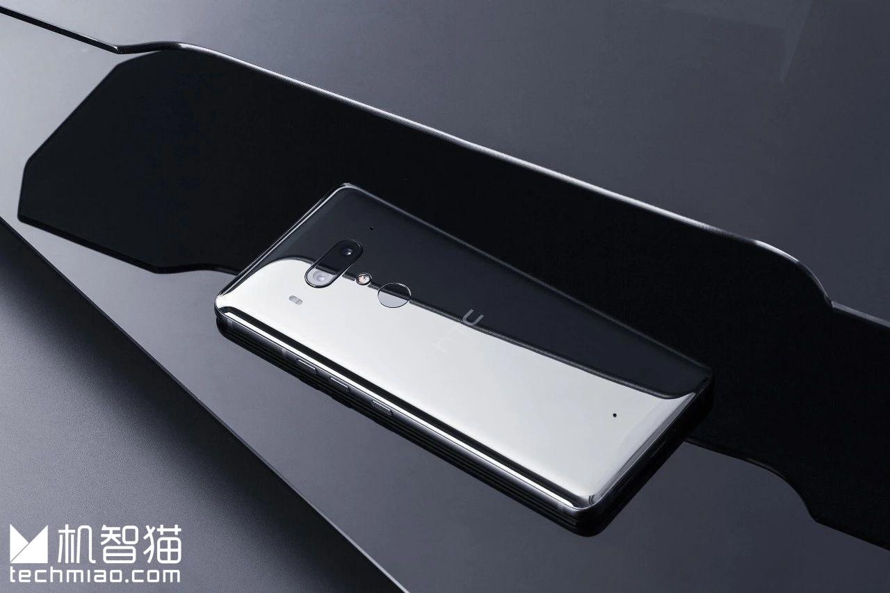 htcu12+与u11+的区别,htcu12+后面有什么