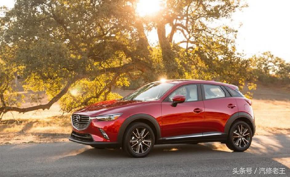 年轻人买轿跑好还是suv,买轿车好还是买suv车好