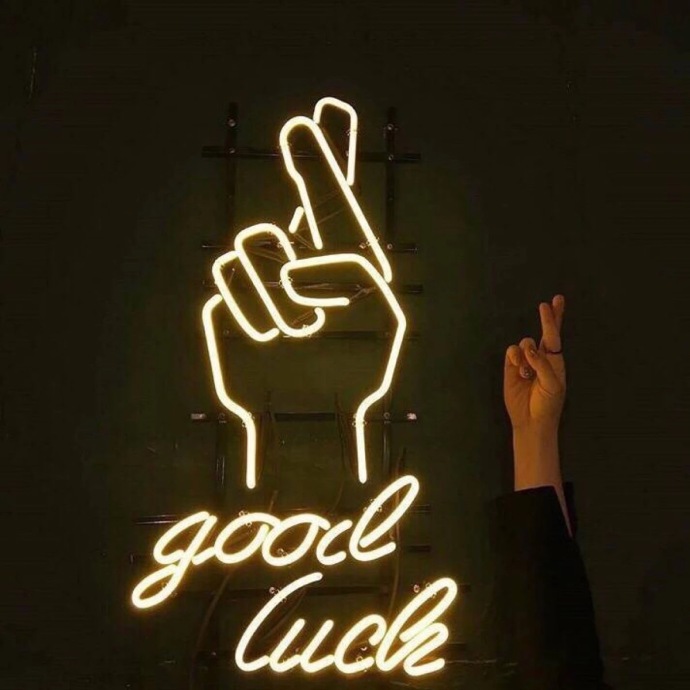 最新说说超火朋友圈短句,热水冶不了百病情话过不了一生