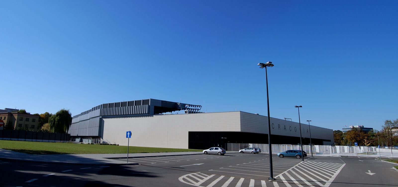 波兰球场华沙,欧洲哪些国家足球厉害