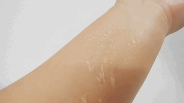 鸡肋还是王中王,我在普吉岛上把这10款网红防晒都试了个遍