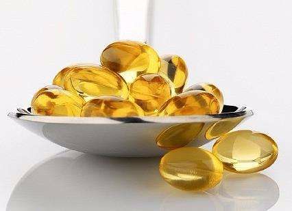 血脂高引起的眼部脂肪粒怎样去除,眼部脂肪粒激光去除还会长吗