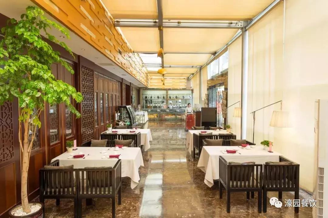 湿气大是拔罐祛湿还是喝中药,湿气重的人怎么排湿拔罐出水蒸气