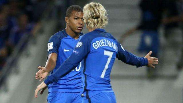 世界杯策划：一飞冲天！高卢雄鸡剑指大力神博格巴能否复制齐祖