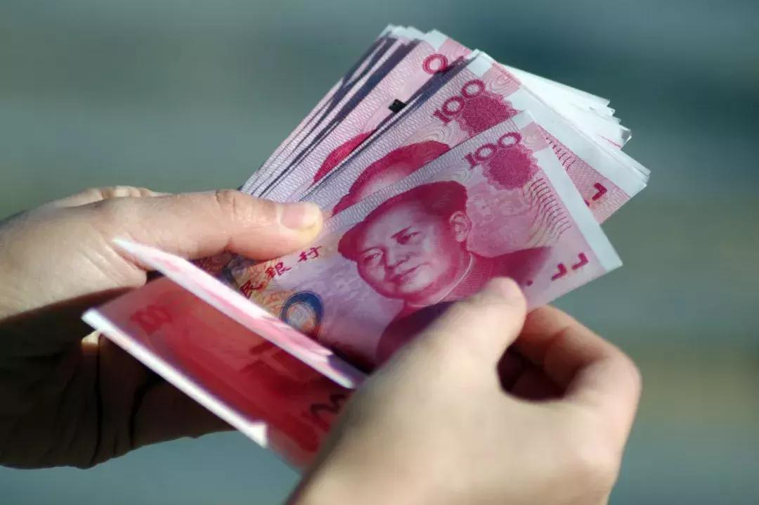 2小时收费7000元！武汉这所学校被多个培优机构疯狂包围！记者探秘