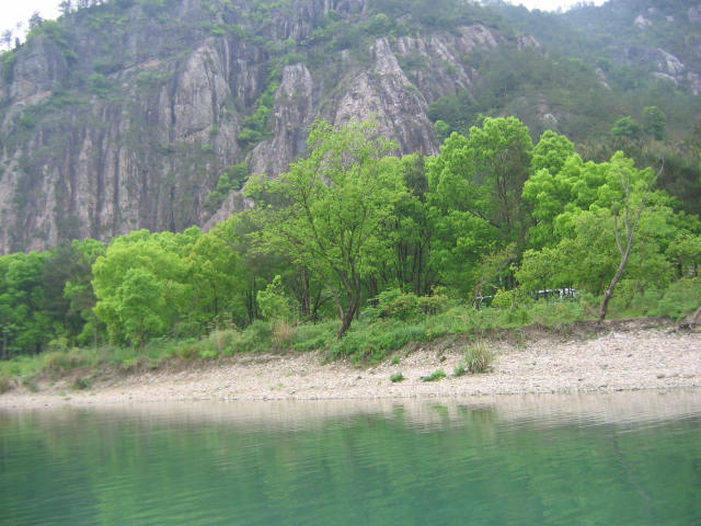 楠溪江漂流全景图,楠溪江竹筏漂流介绍