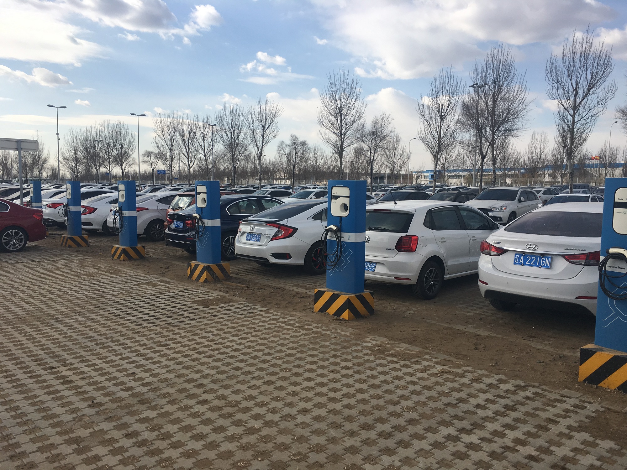 买新车发现被补过漆，别轻信网上的退一赔三，维权没那么简单