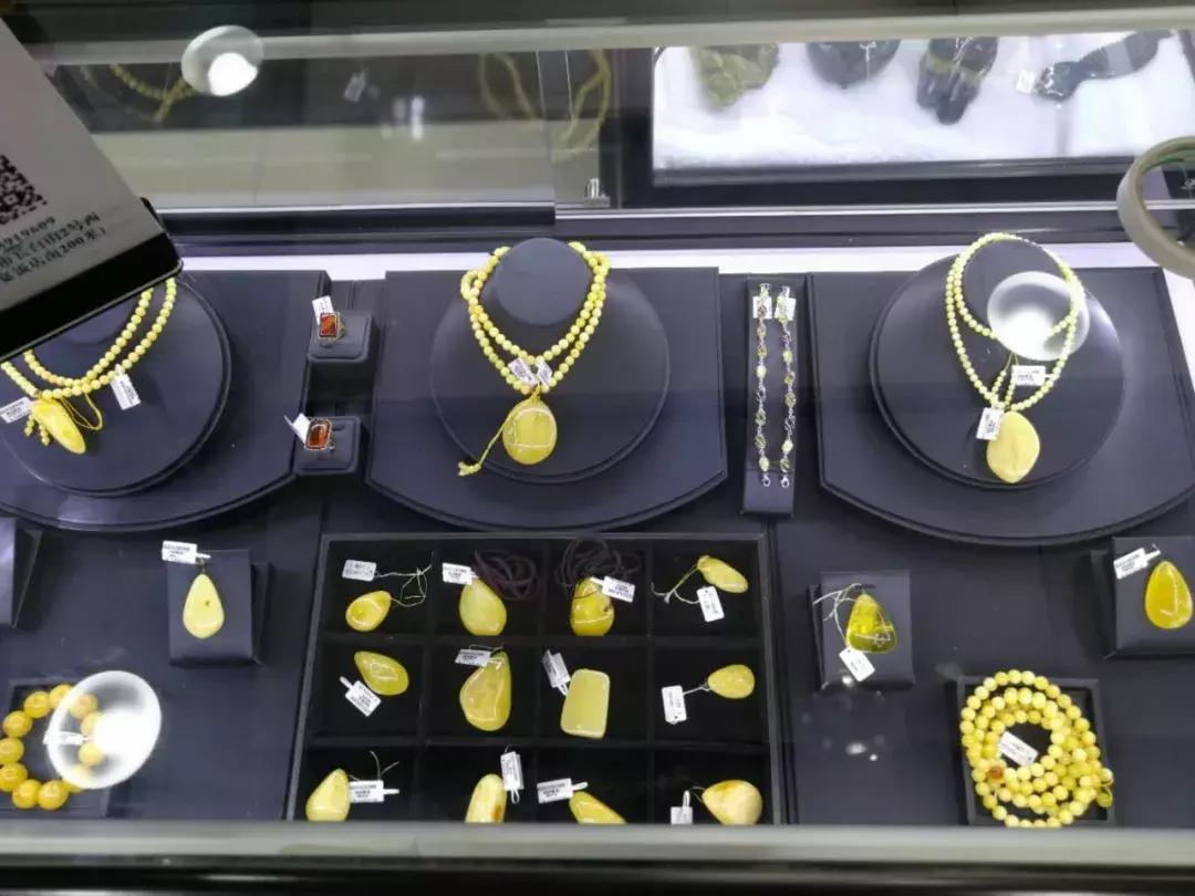 延吉市有卖根雕茶台,吉林省延吉市木雕茶台